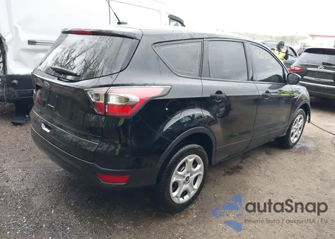 2017 Ford Escape S z USA, uszkodzony, nr VIN 1FMCU0F79HUB19834